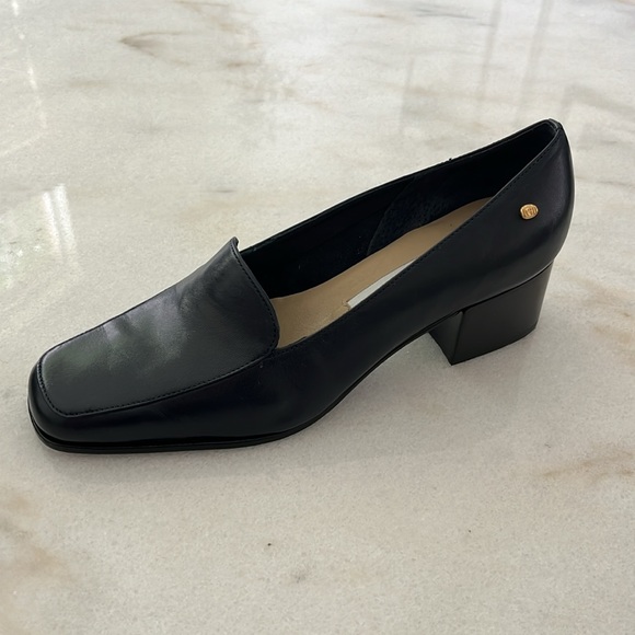 Etienne Aigner Painter Navy Loafer Women's Size 6.5M - Picture 4 of 9